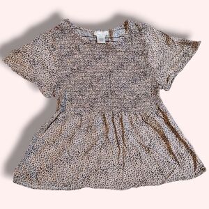 Chic Black and White Speckled Short Sleeve Top